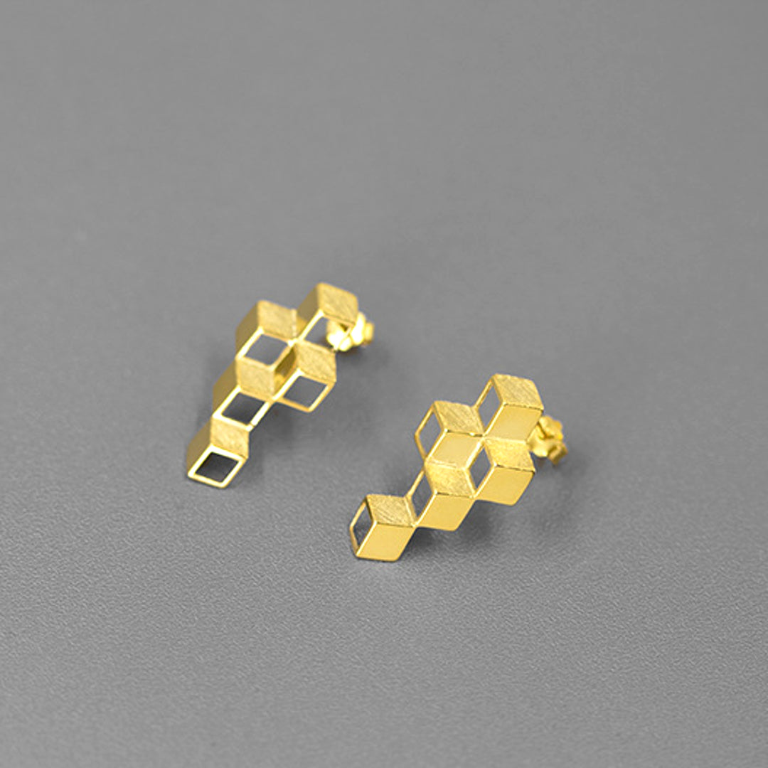 Stud-Earrings-With-Cube-Pattern-By-Yonandole_8