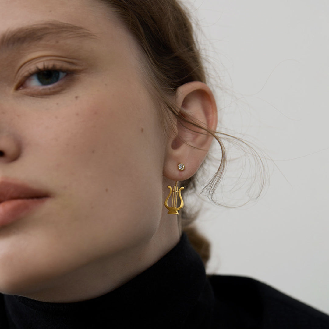 Stud-Earrings-With-Greek-Lyra-By-Yonandole_9