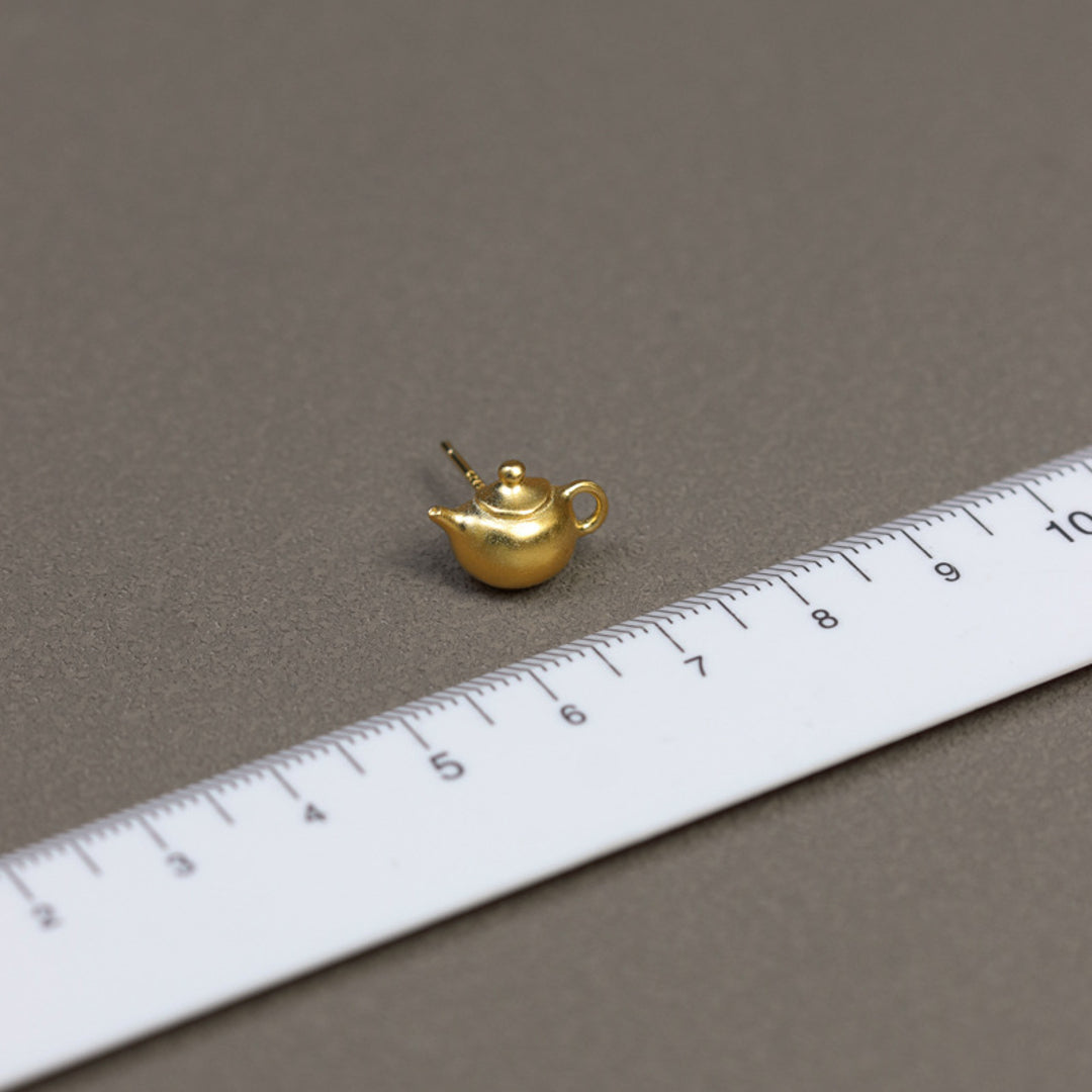 Teapot-Earrings-By-Yonandole_13