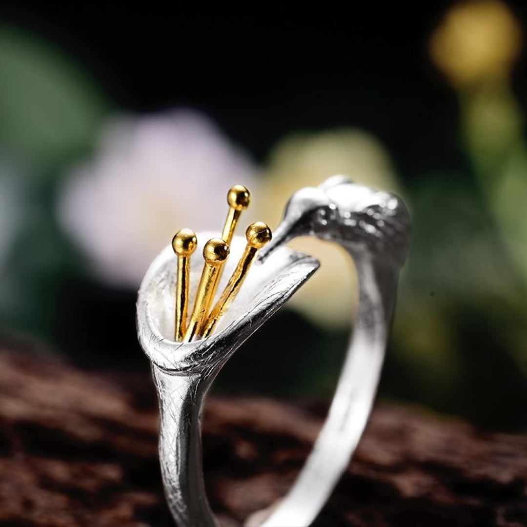 Thirsty-Hummingbird-Ring-By-Yonandole_3