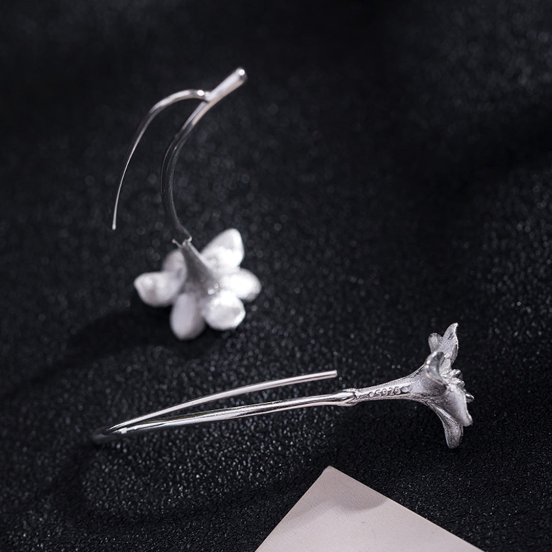 Trumpet-Flower-Dangle-Earrings-By-Yonandole_7
