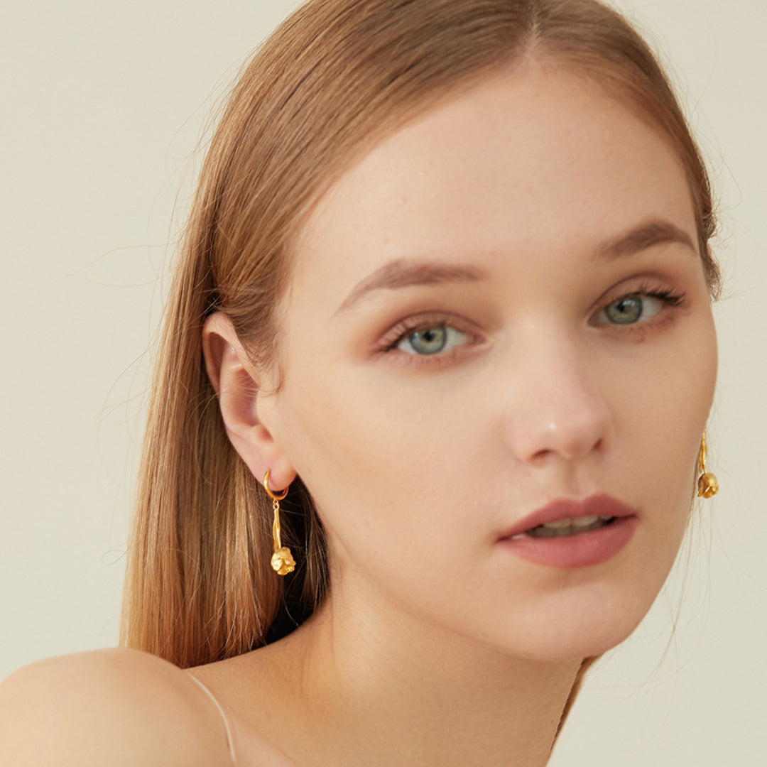 Tulip-Earrings-By-Yonandole_4