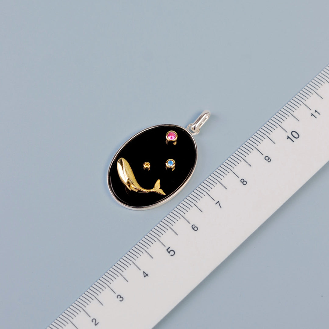 Whale-Pendant-With-Black-Agate-By-Yonandole_9