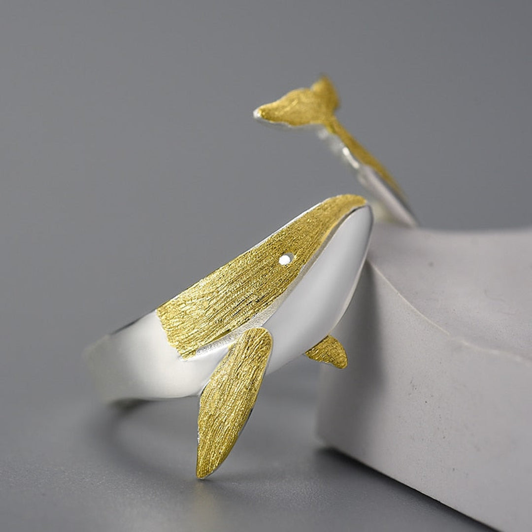 Whale-Ring-By-Yonandole_5