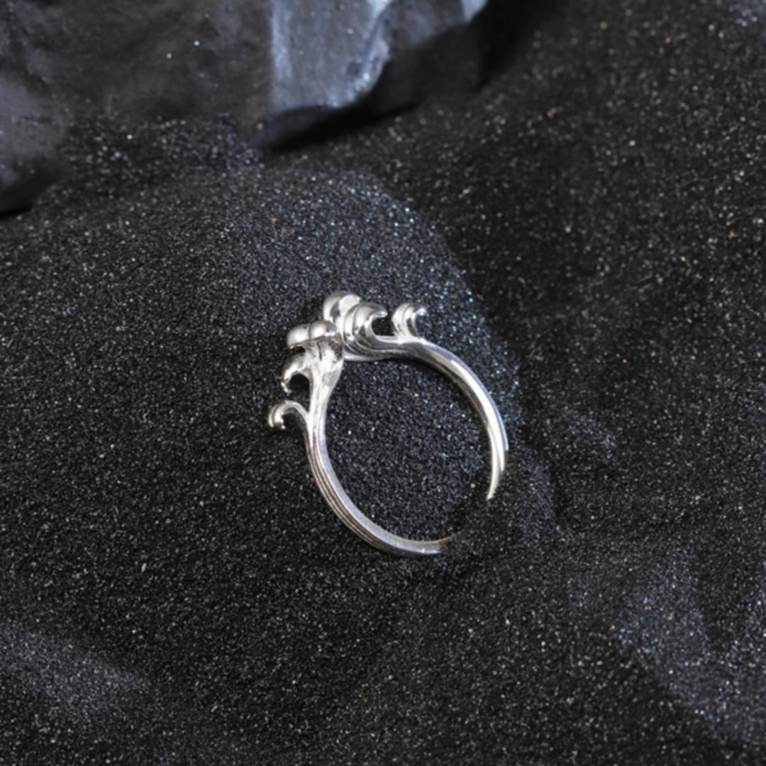 Wind-And-Wave-Ring-By-Yonandole_1