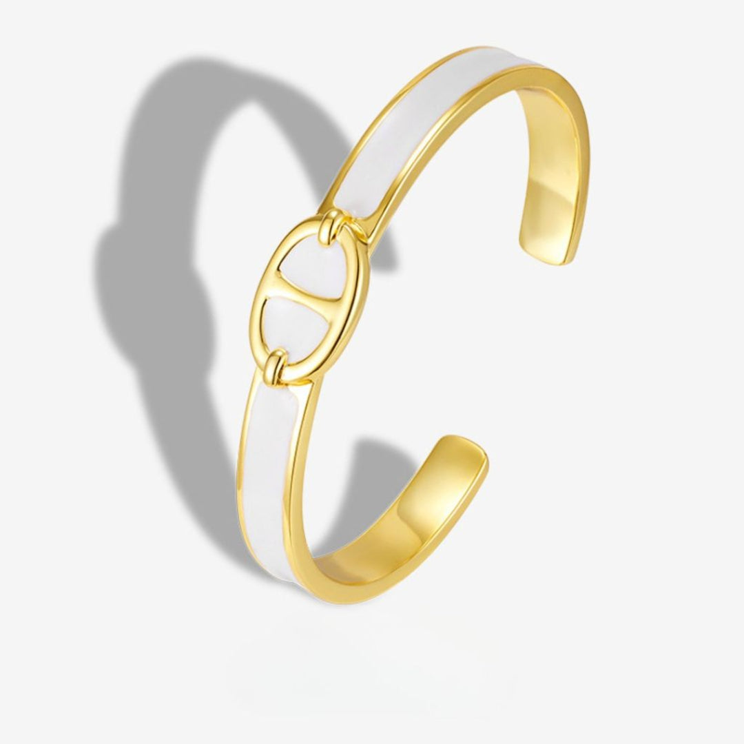 Bangle-With-Anchor-Chain-Design-And-White-Enamel-By-Yonandole_1