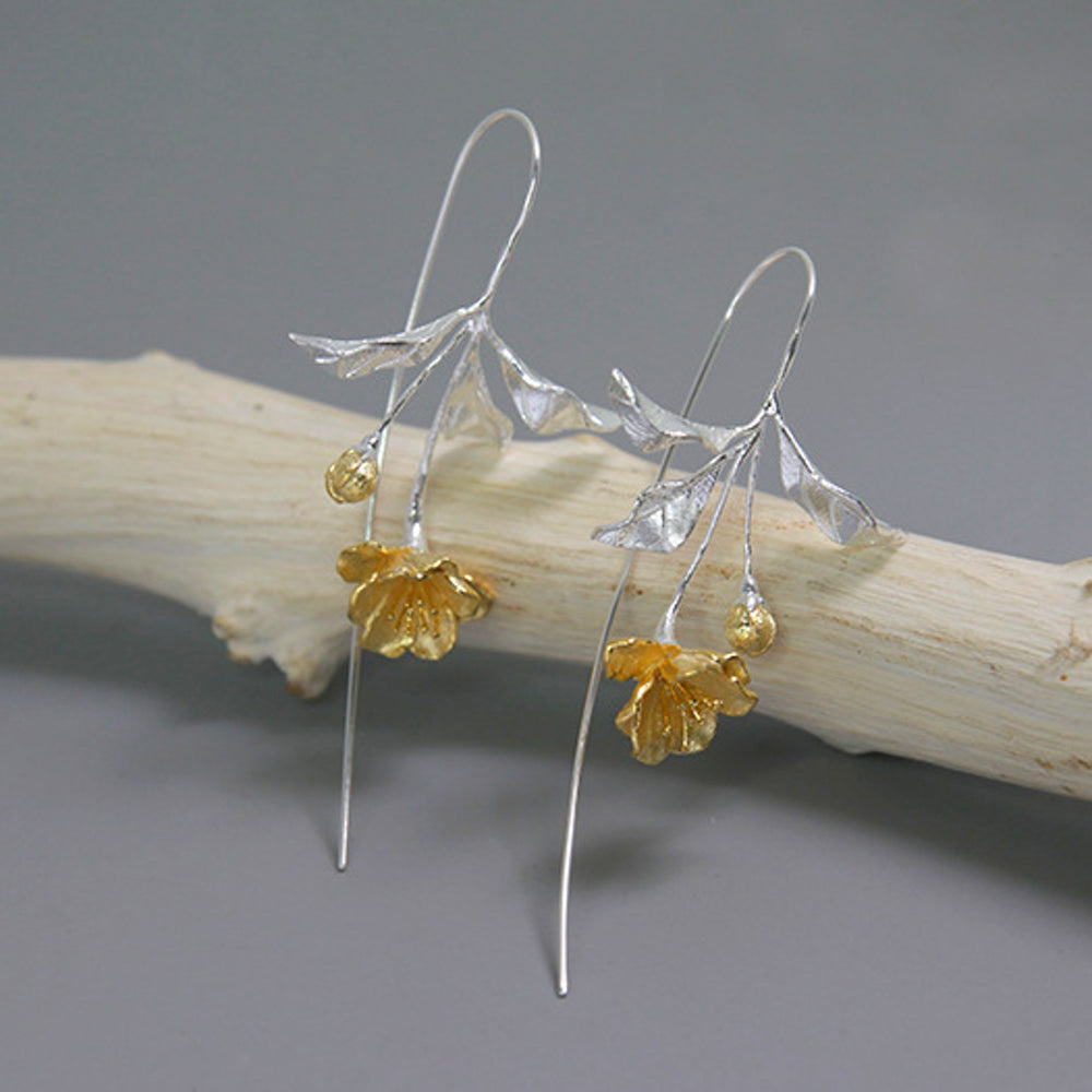 
                  
                    Begonia-Wire-Earrings-By-Yonandole_3
                  
                