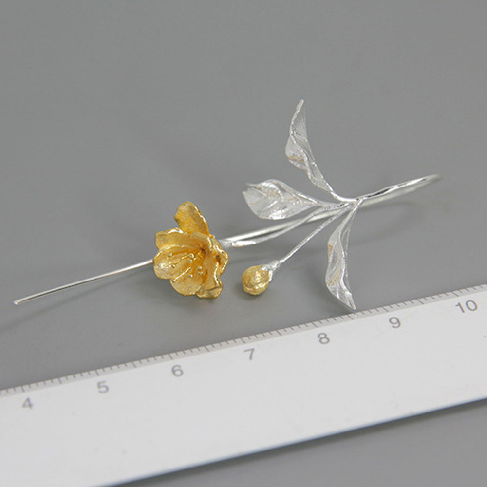 
                  
                    Begonia-Wire-Earrings-By-Yonandole_4
                  
                