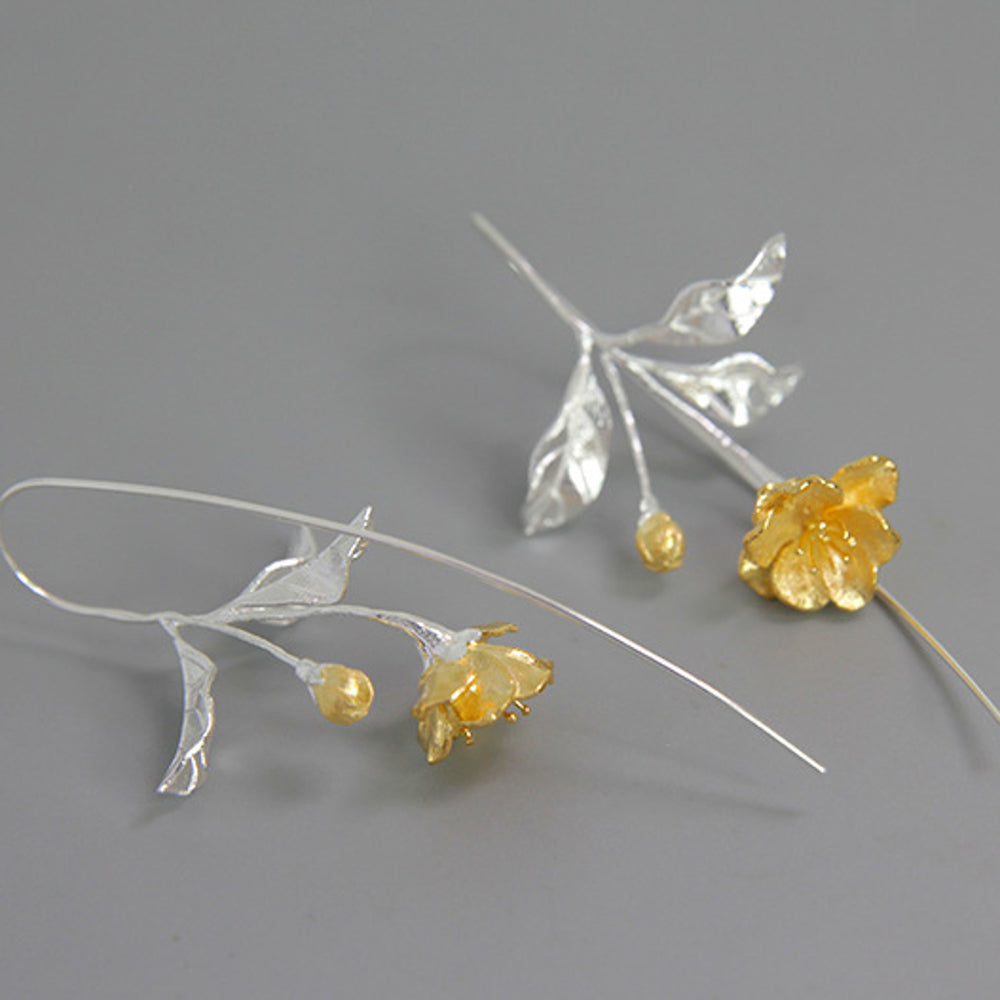 
                  
                    Begonia-Wire-Earrings-By-Yonandole_6
                  
                