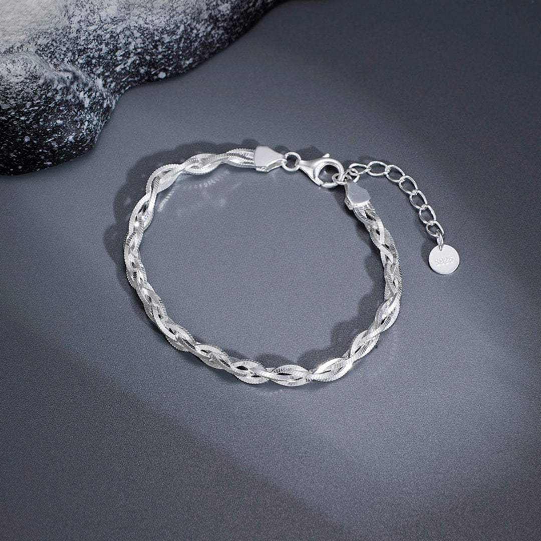 Bracelet-With-Interwoven-Square-Snake-Chains-By-Yonandole_4