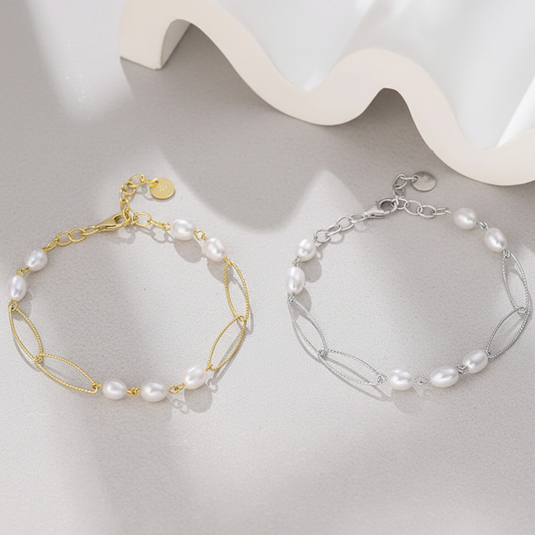Bracelet-With-Oval-Links-And-Pearls-By-Yonandole_2