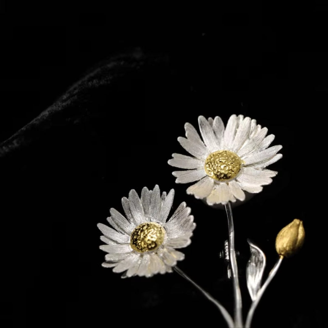 Brooch-With-Chamomile-Flowers-By-Yonandole_1
