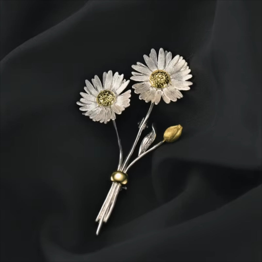 Brooch-With-Chamomile-Flowers-By-Yonandole_6