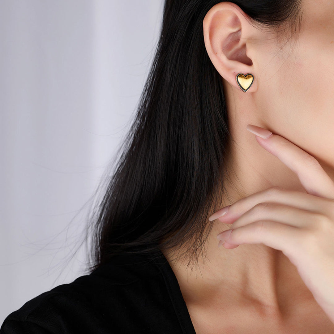 Brushed-Heart-Earrings-With-Black-Resin-Border-By-Yonandole_1