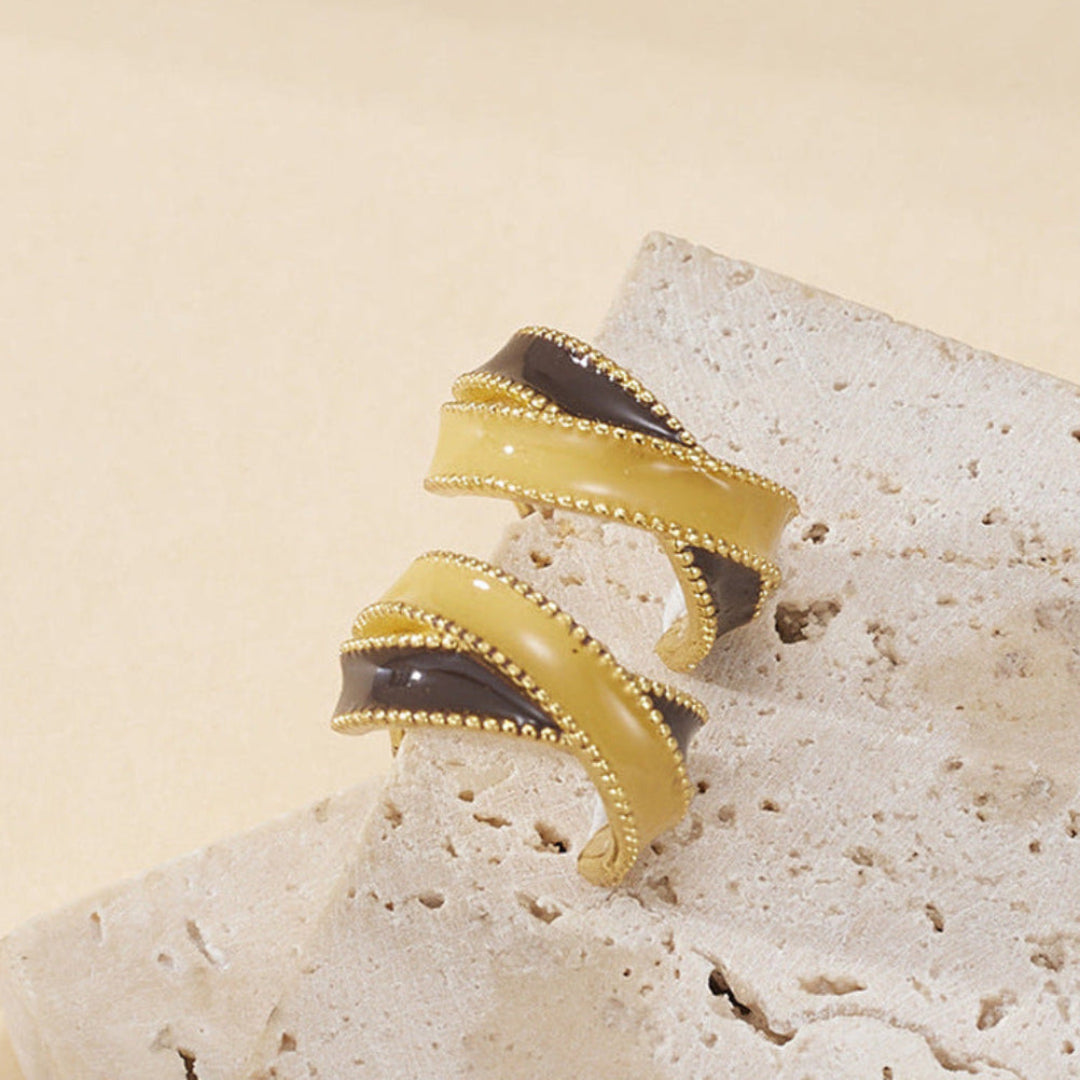 C-Hoops-Two-Tone-Ribbon-Design-By-Yonandole_4