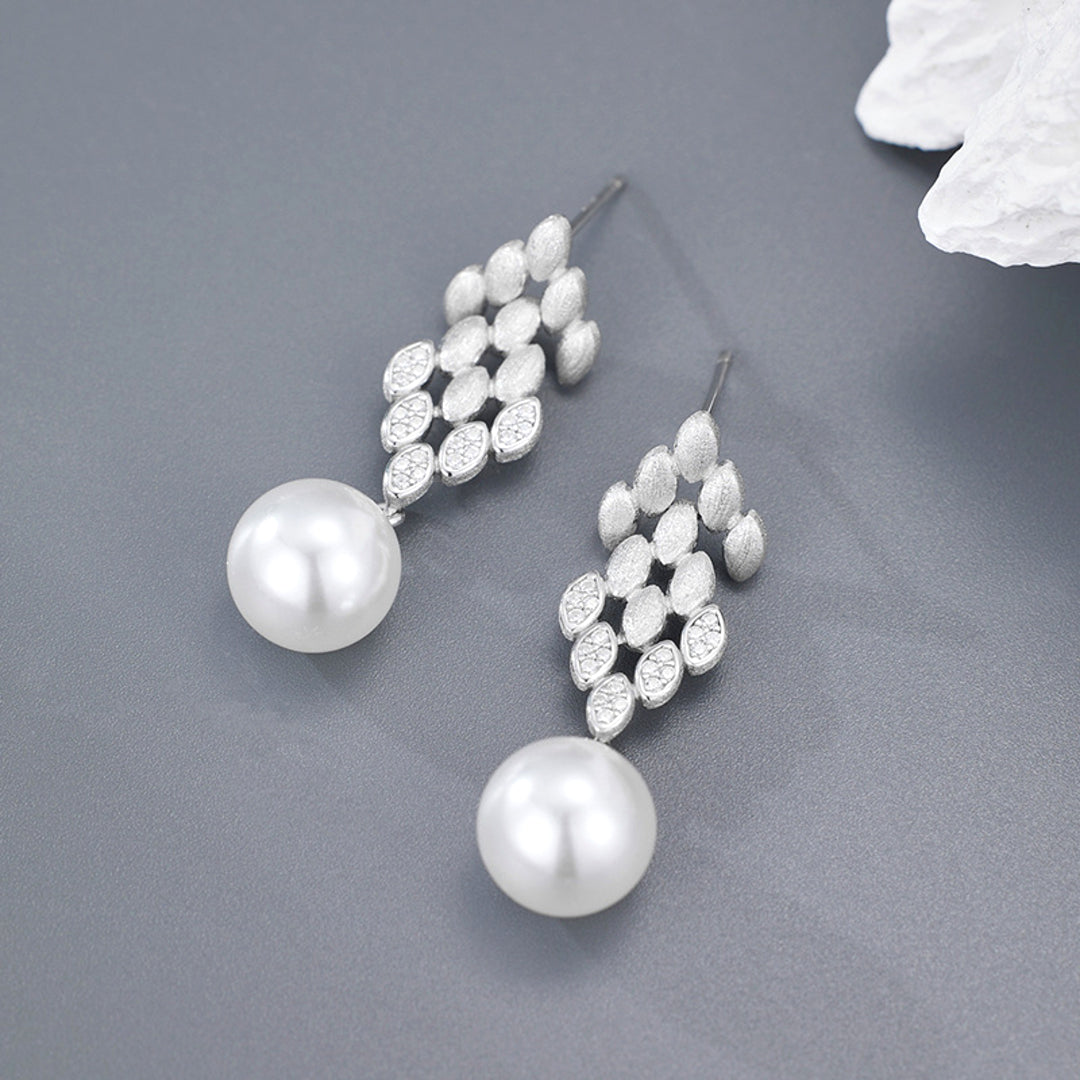 Cascade-Dangle-Earrings-With-Freshwater-Pearl-By-Yonandole_1