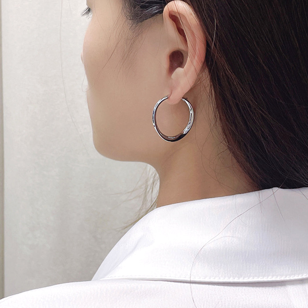 Concave-Hoops-By-Yonandole_5