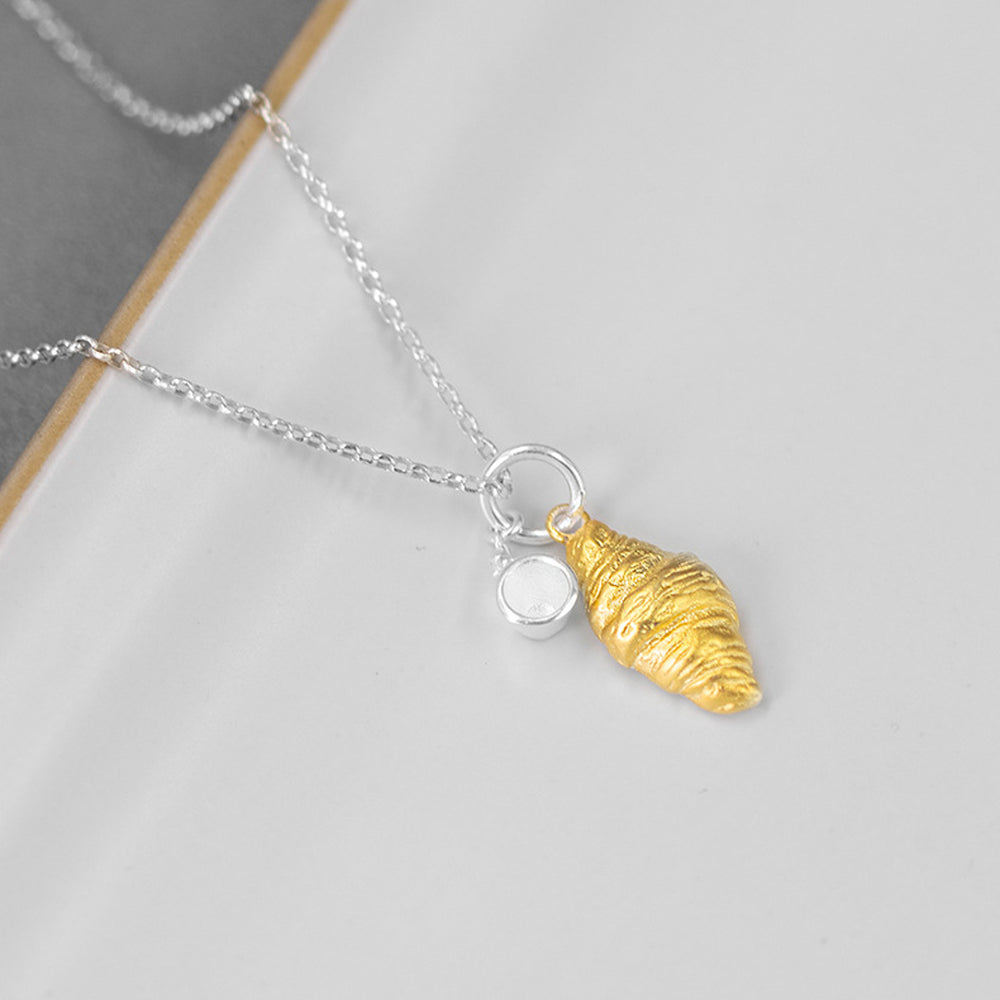 
                      
                        Croissant-And-Cup-Pendant-By-Yonandole_2
                      
                    