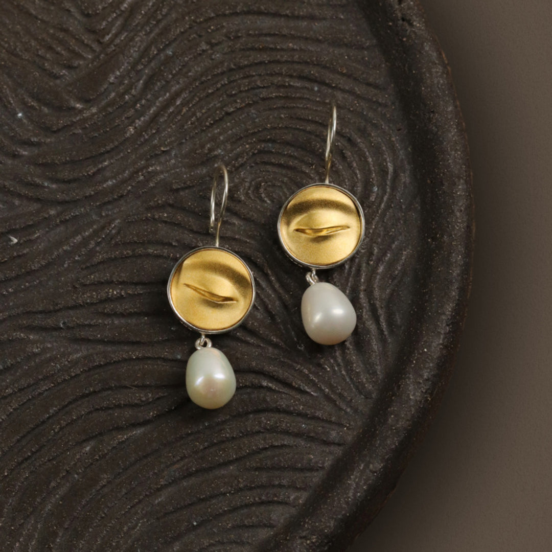 Dangle-Earrings-With-Buddha_s-Eyes-And-_Freshwater-Pearl-By-Yonandole_5