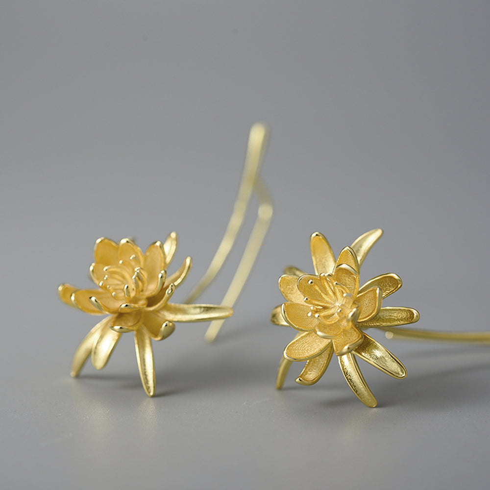 
                  
                    Dangle-Earrings-With-Cereus-Flower-By-Yonandole_4
                  
                