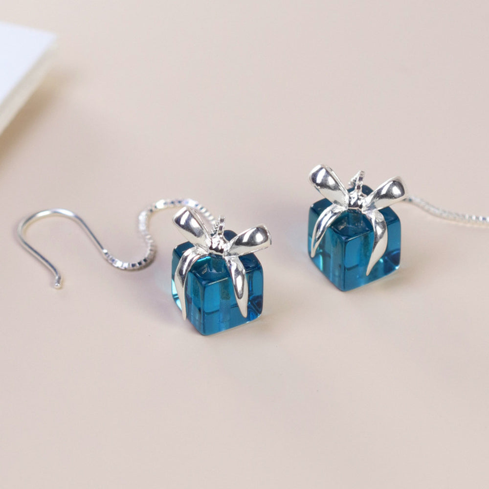 
                      
                        Dangle-Earrings-With-Crystal-Glass-Gift-Box-By-Yonandole_9
                      
                    