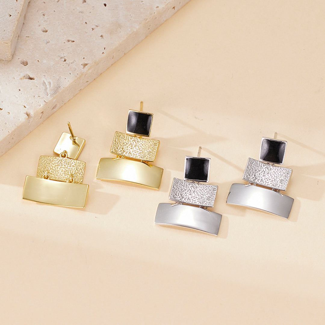 Dangle-Earrings-With-Geometric-Shapes-By-Yonandole_2