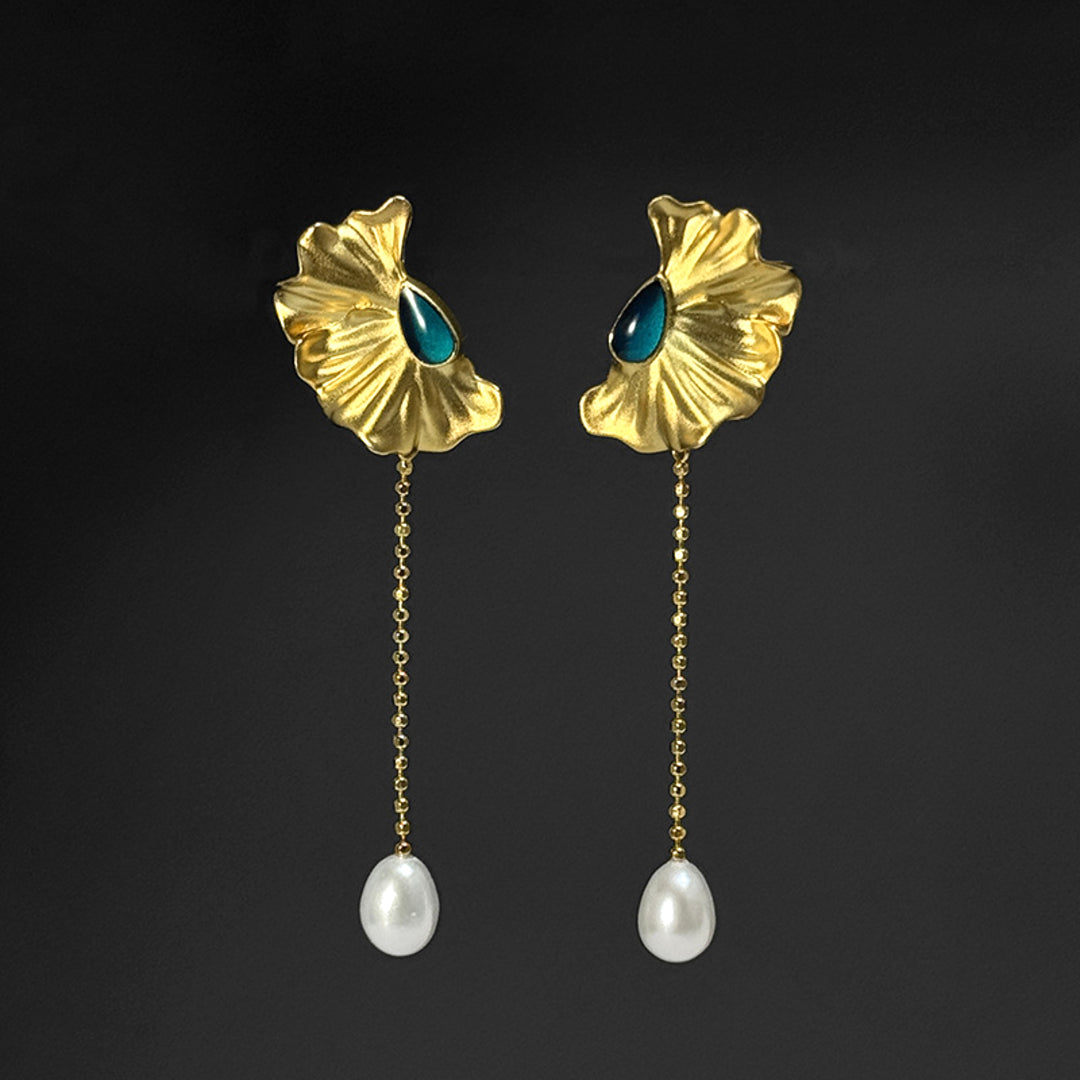Dangle-Earrings-With-Poppy-Blossom-And-Pearldrop-By-Yonandole_2