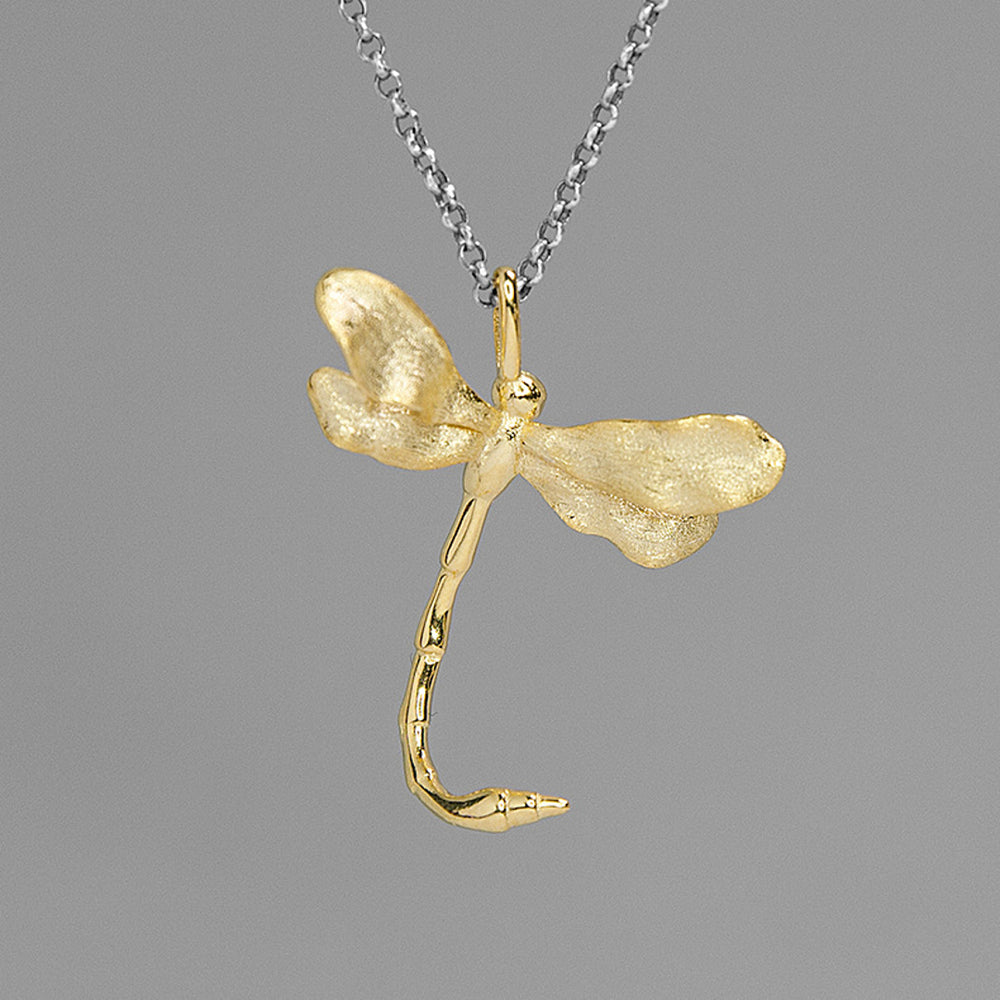 
                      
                        Dragonfly-Pendant-By-Yonandole_2
                      
                    