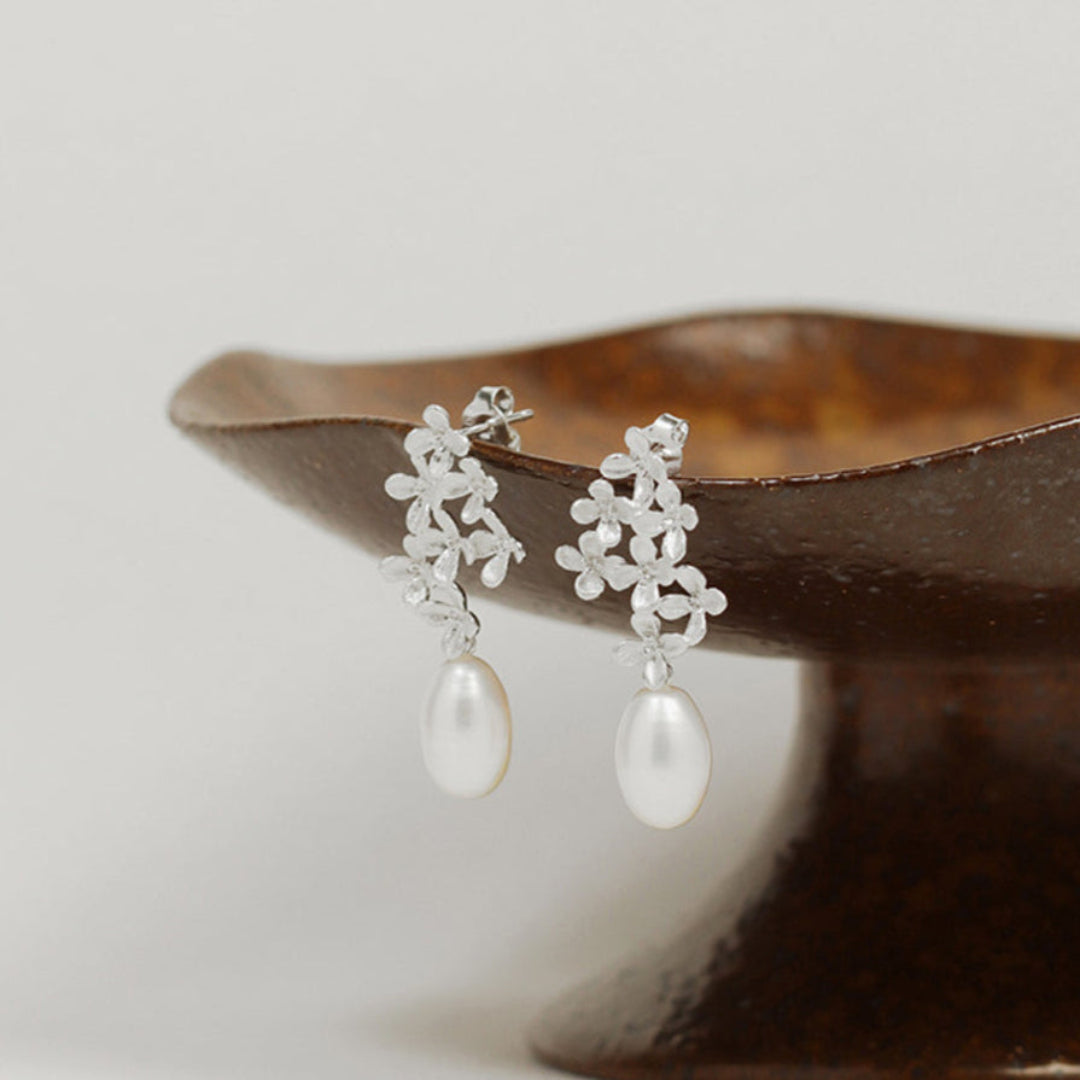 Drop-Earrings-With-Osmanthus-Flowers-And-Pearl-By-Yonandole_6