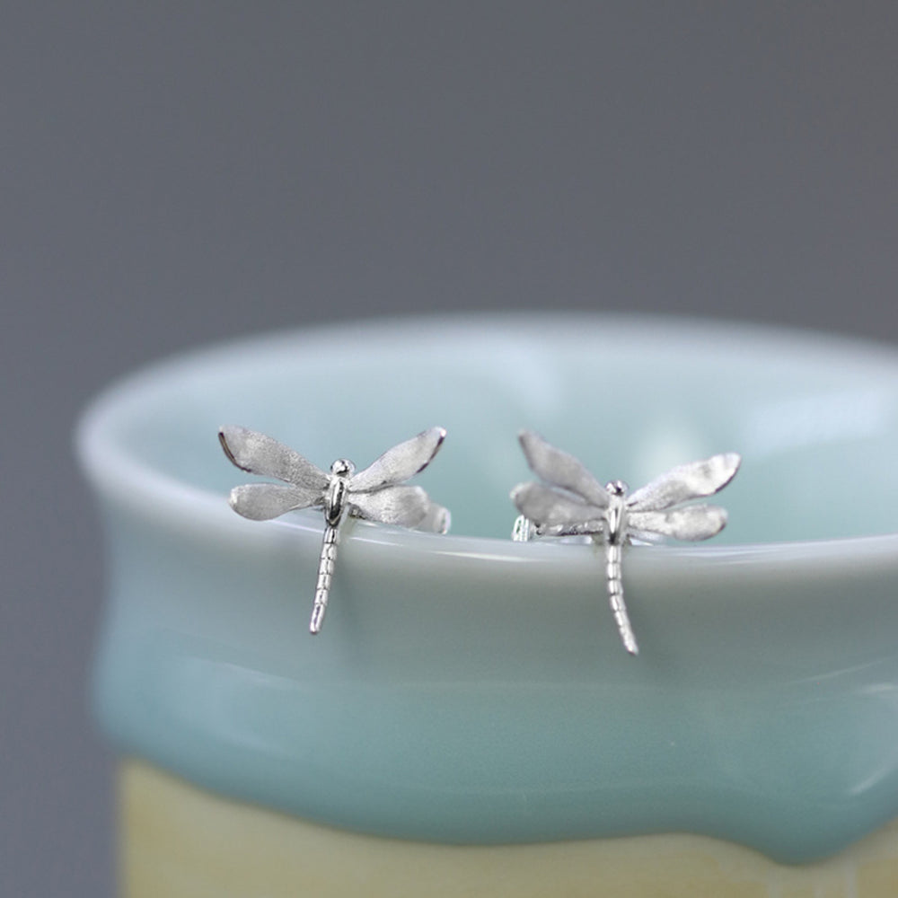 
                  
                    Ear-Cuff-Earrings-With-Dragonfly-By-Yonandole_2
                  
                