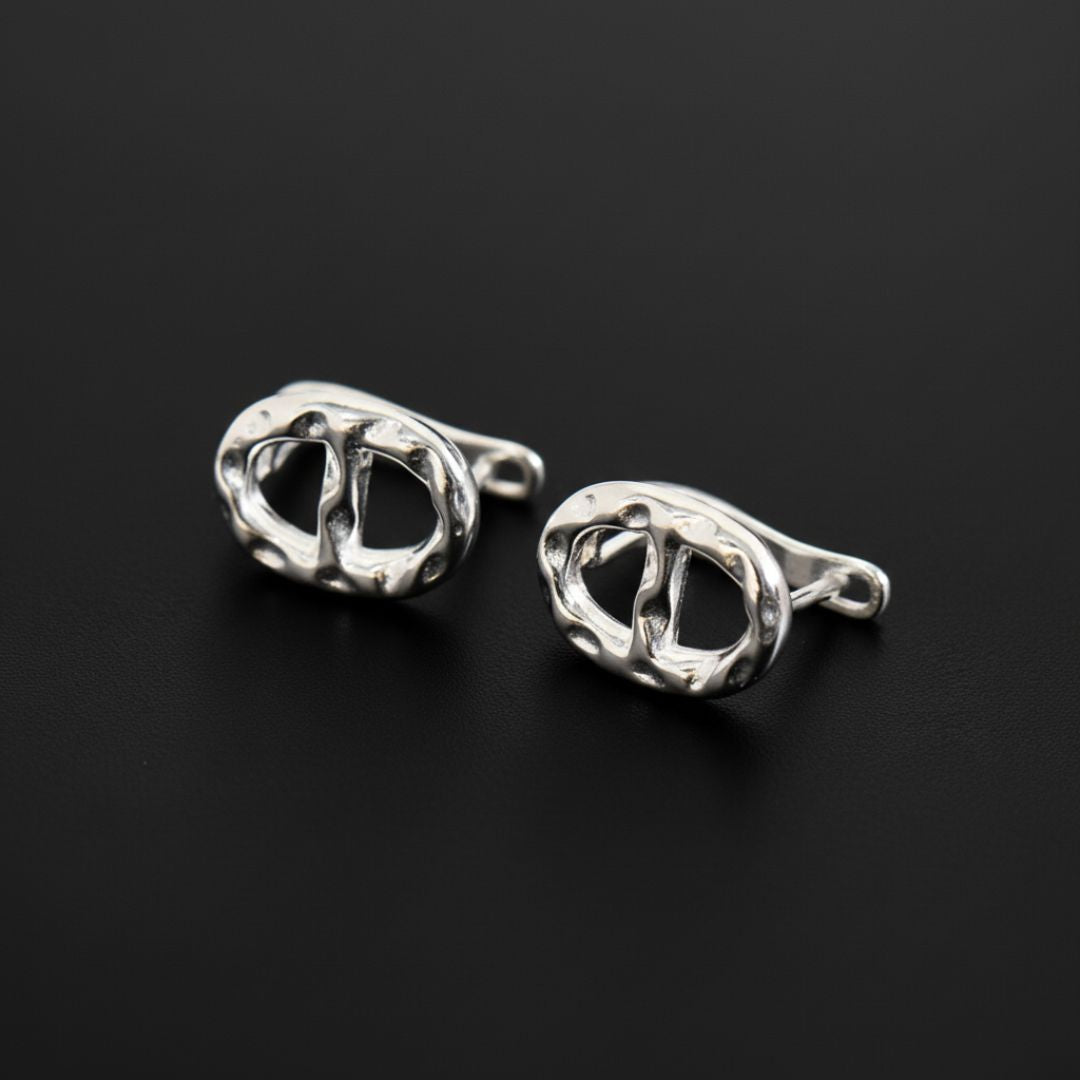 Earrings-With-A-Hammered-Molten-Look-By-Yonandole_2