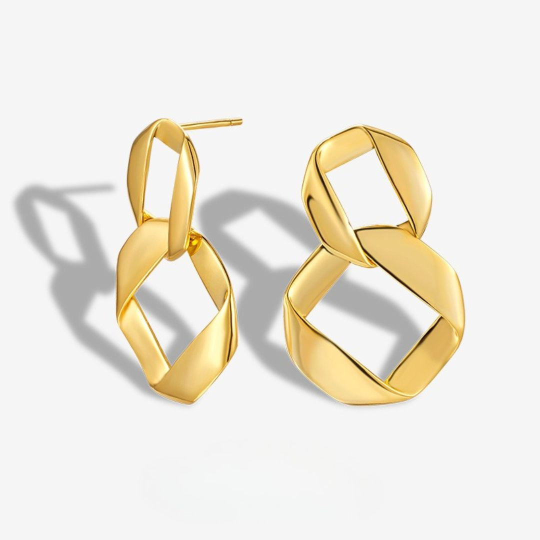 Earrings-With-Interlinked-Flat-Square-Ribbons-By-Yonandole_1