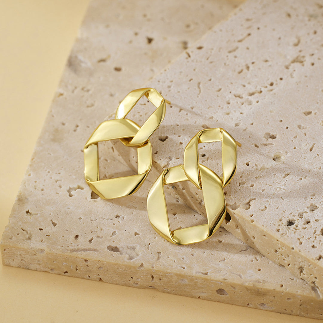 Earrings-With-Interlinked-Flat-Square-Ribbons-By-Yonandole_4