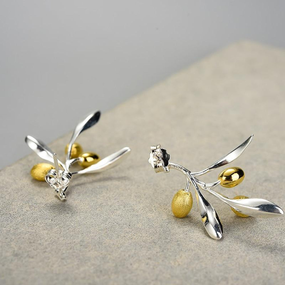 Earrings-With-Olive-Branch-By-Yonandole_2