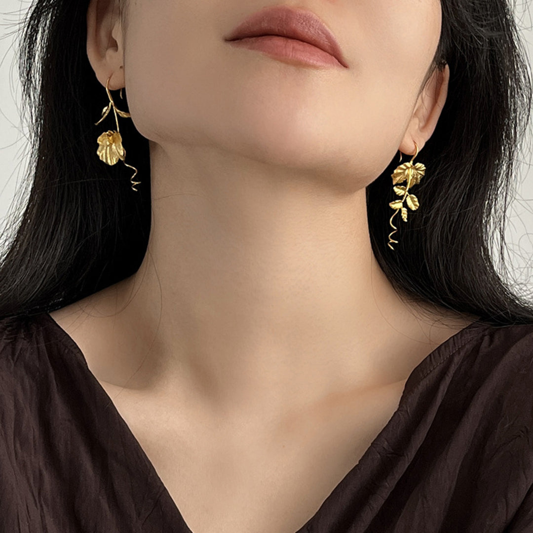 Earrings-With-Pea-Blossom-By-Yonandole_2