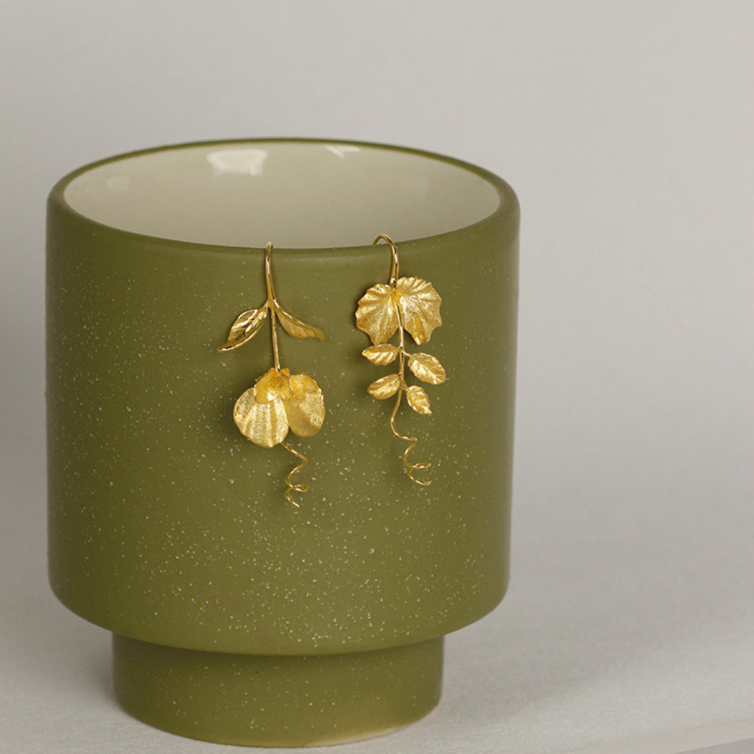 Earrings-With-Pea-Blossom-By-Yonandole_4