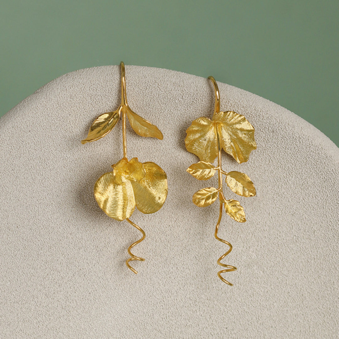 Earrings-With-Pea-Blossom-By-Yonandole_5