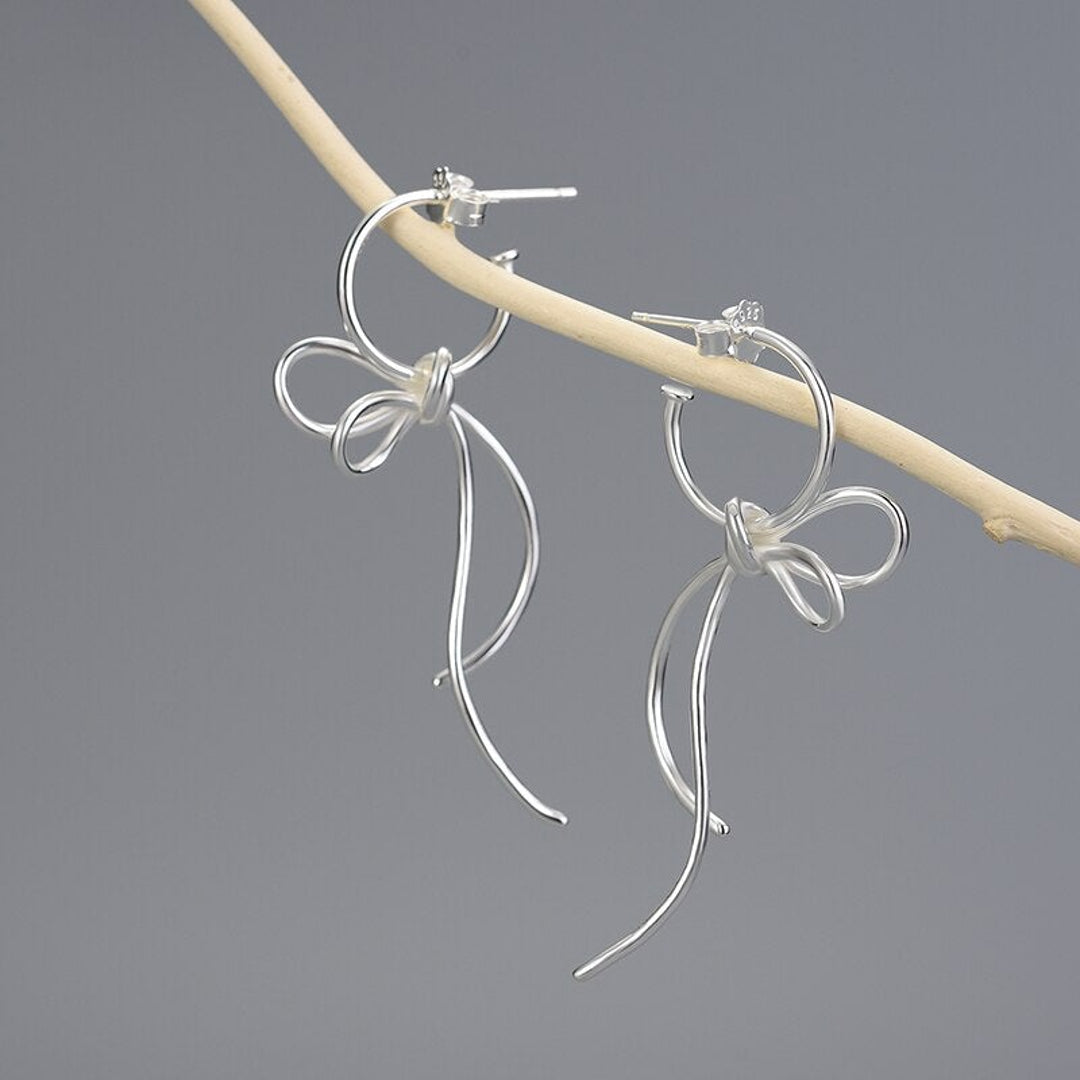 Earrings-With-Thread-And-Loose-Knot-By-Yonandole_2