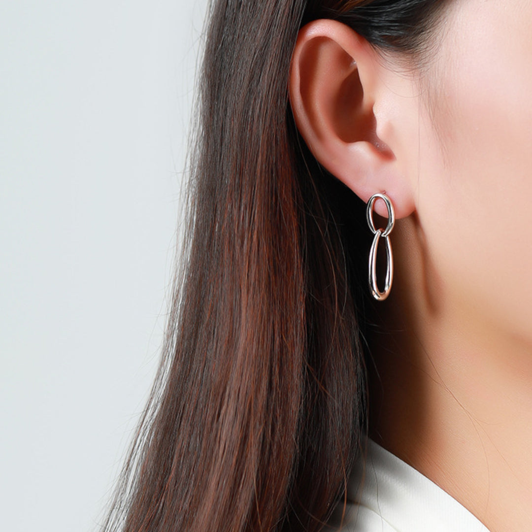 Elegant-Earrings-With-Two-Linked-Ovals-By-Yonandole_2