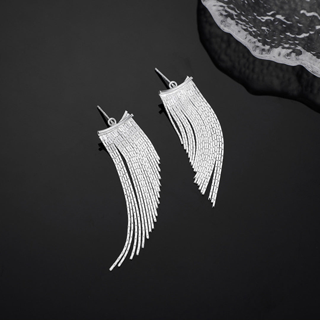 Elegant-Tassel-Earrings-With-Graduated-Strands-By-Yonandole_4