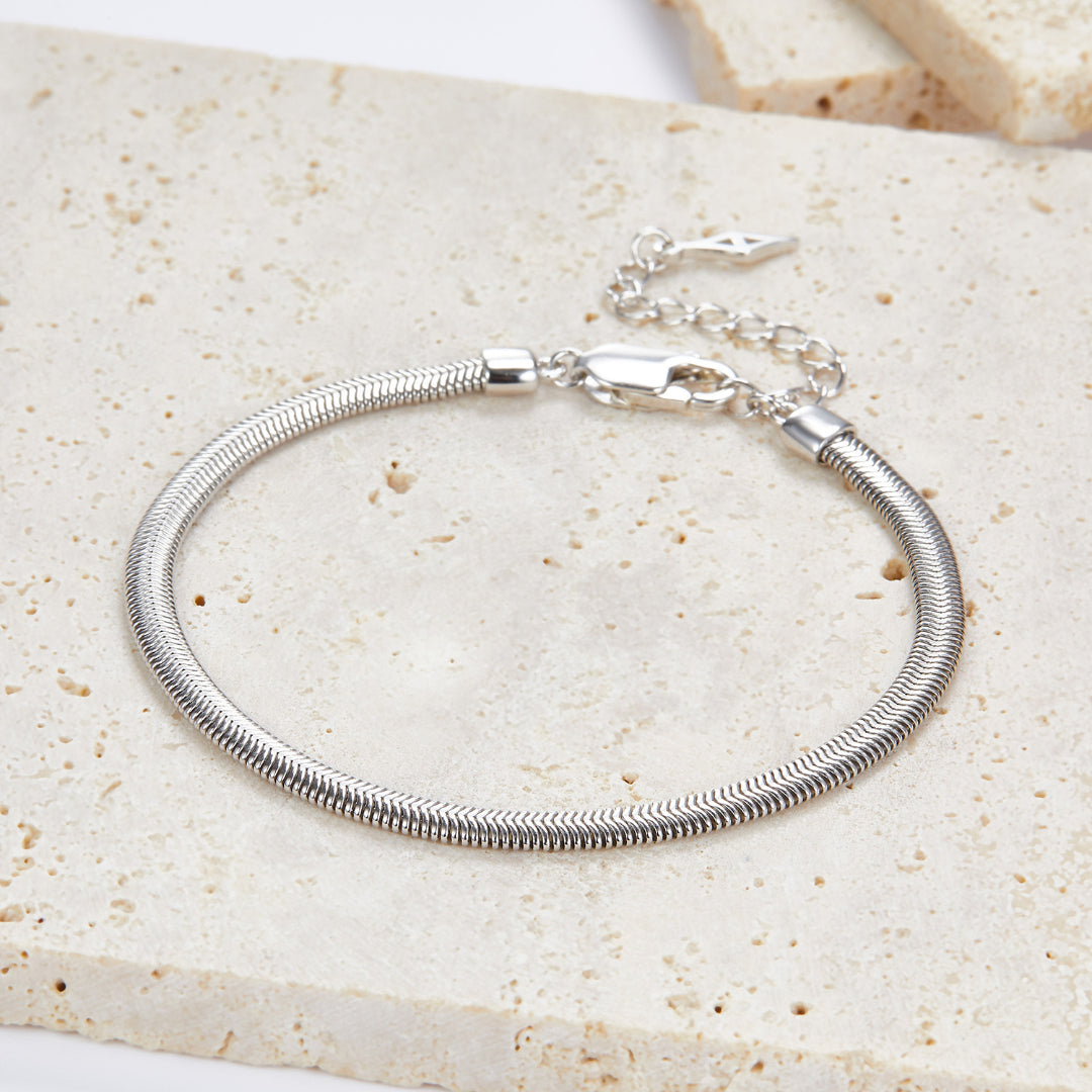 Flat-Snake-Bone-Bracelet-By-Yonandole_2