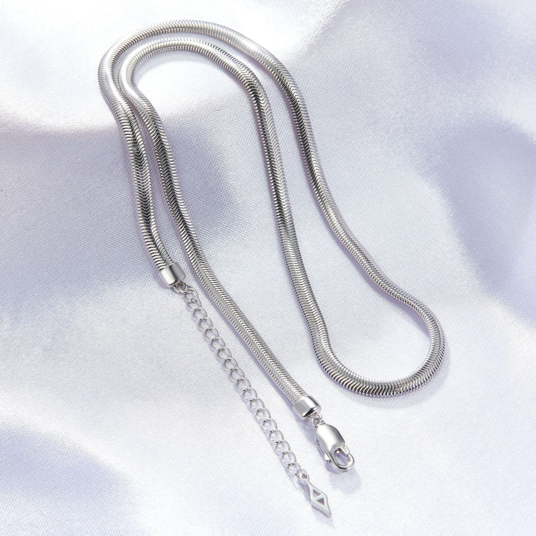 Flat-Snake-Chain-Necklace-By-Yonandole_10