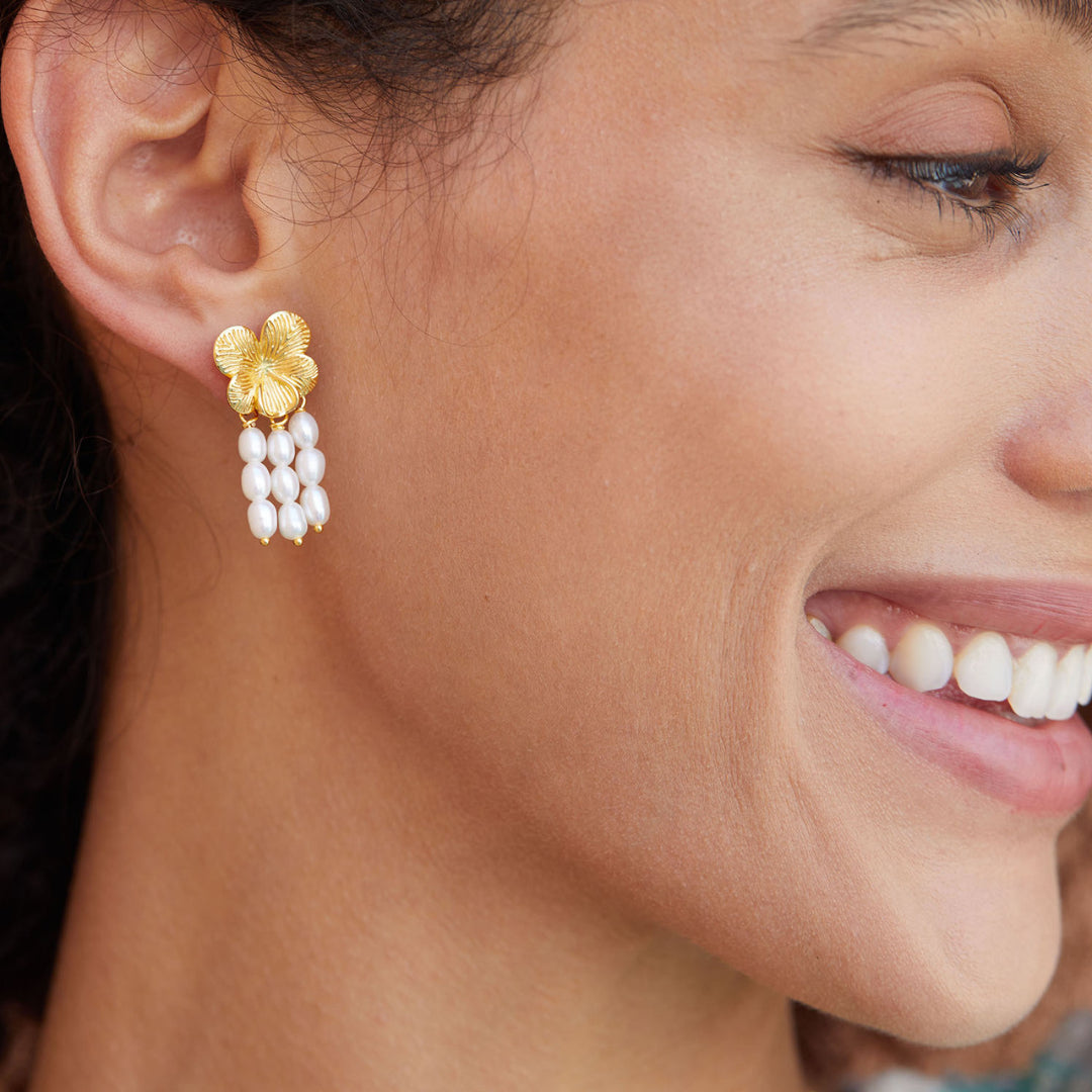Flower-Earrings-With-Pearl-Tassels-By-Yonandole_9