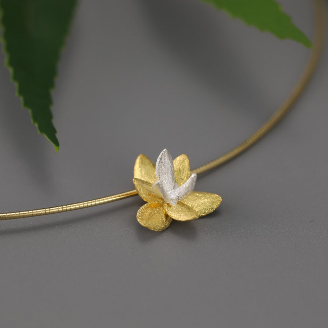 Flower-Pendant-With-Torque-Necklace-By-Yonandole_3