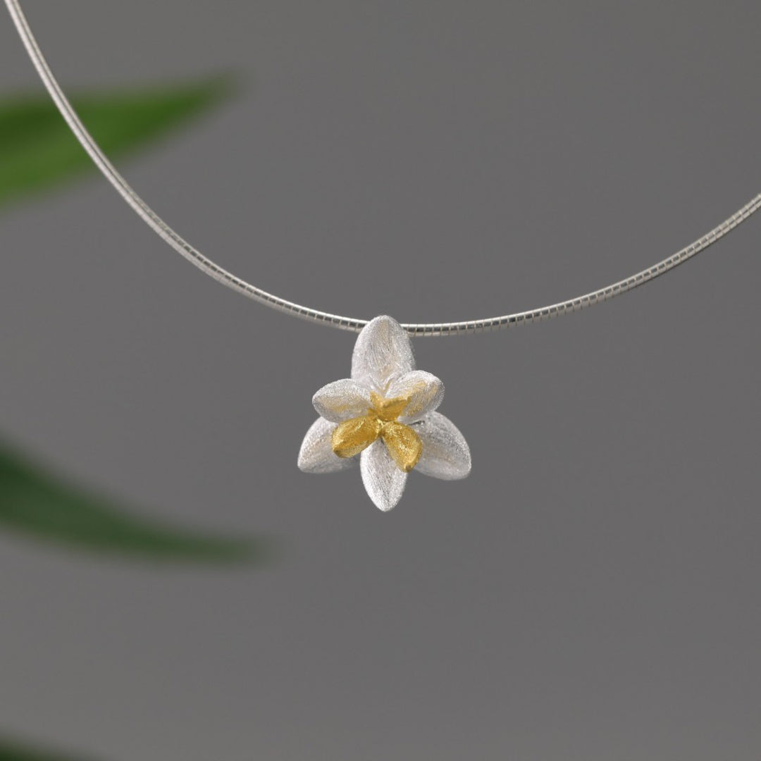 Flower-Pendant-With-Torque-Necklace-By-Yonandole_4