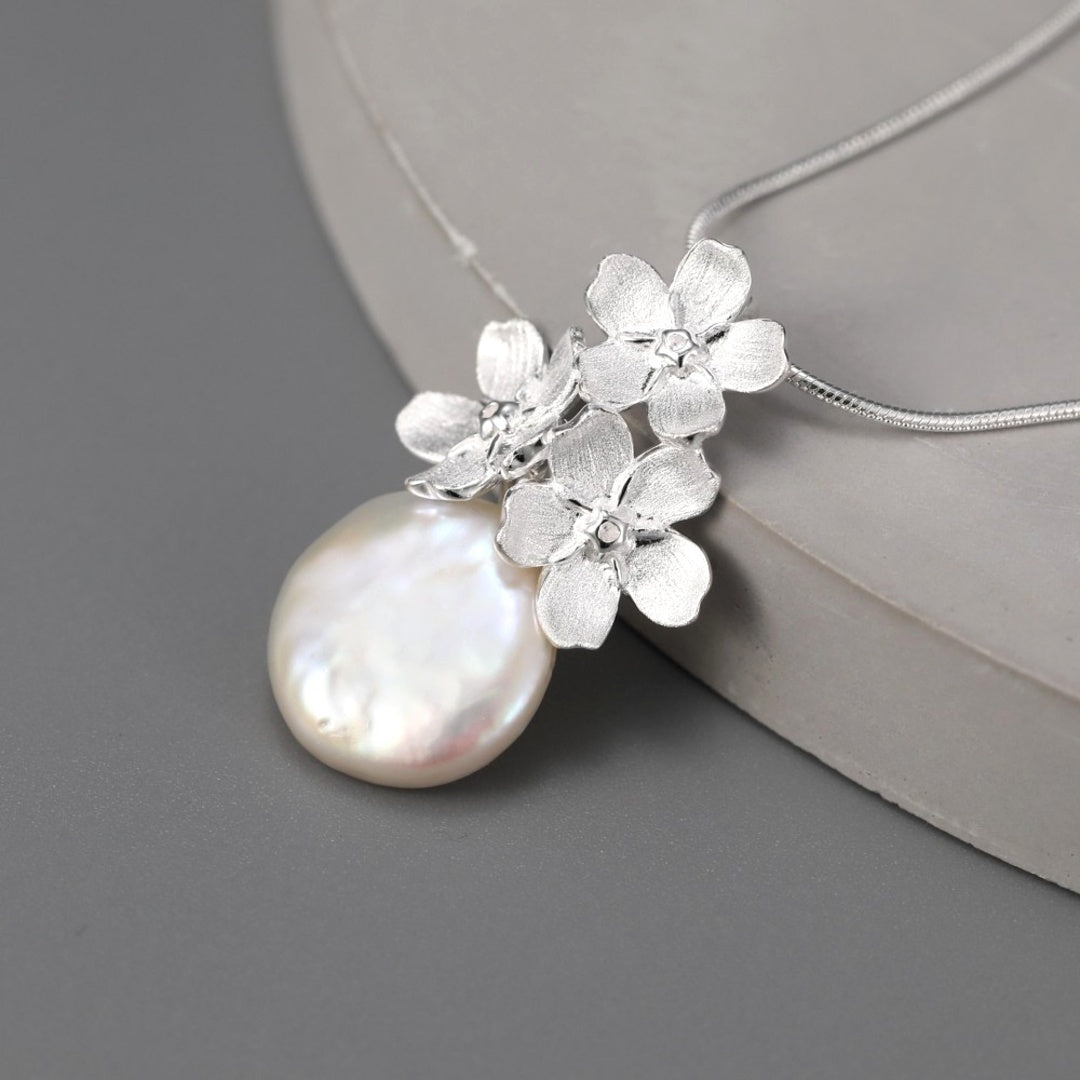 Forget-Me-Not-Pendant-With-Baroque-Pearl-By-Yonandole_1