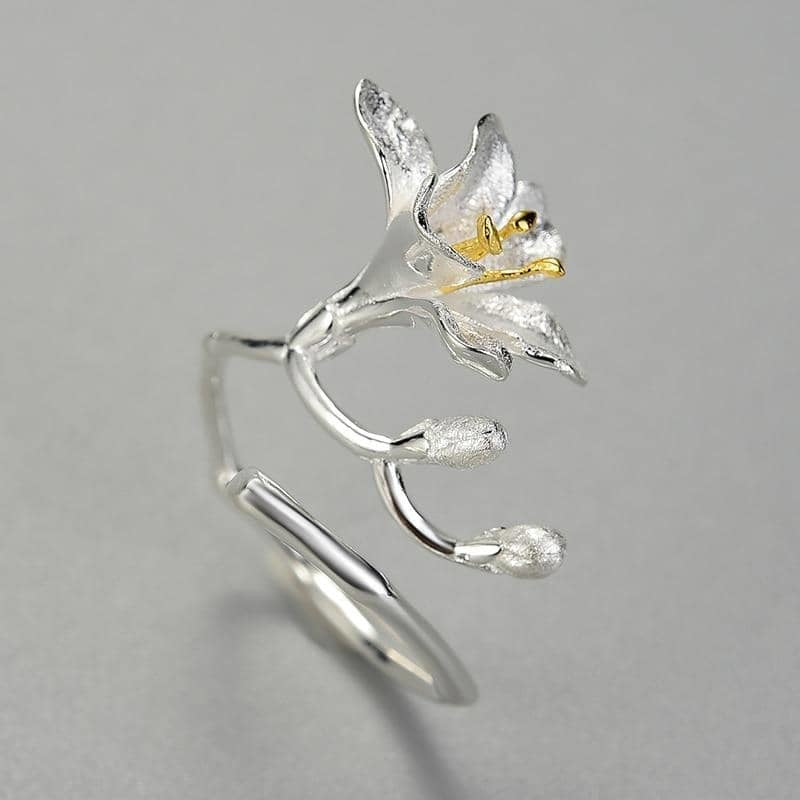 Freesia-Flower-Ring-By-Yonandole_1