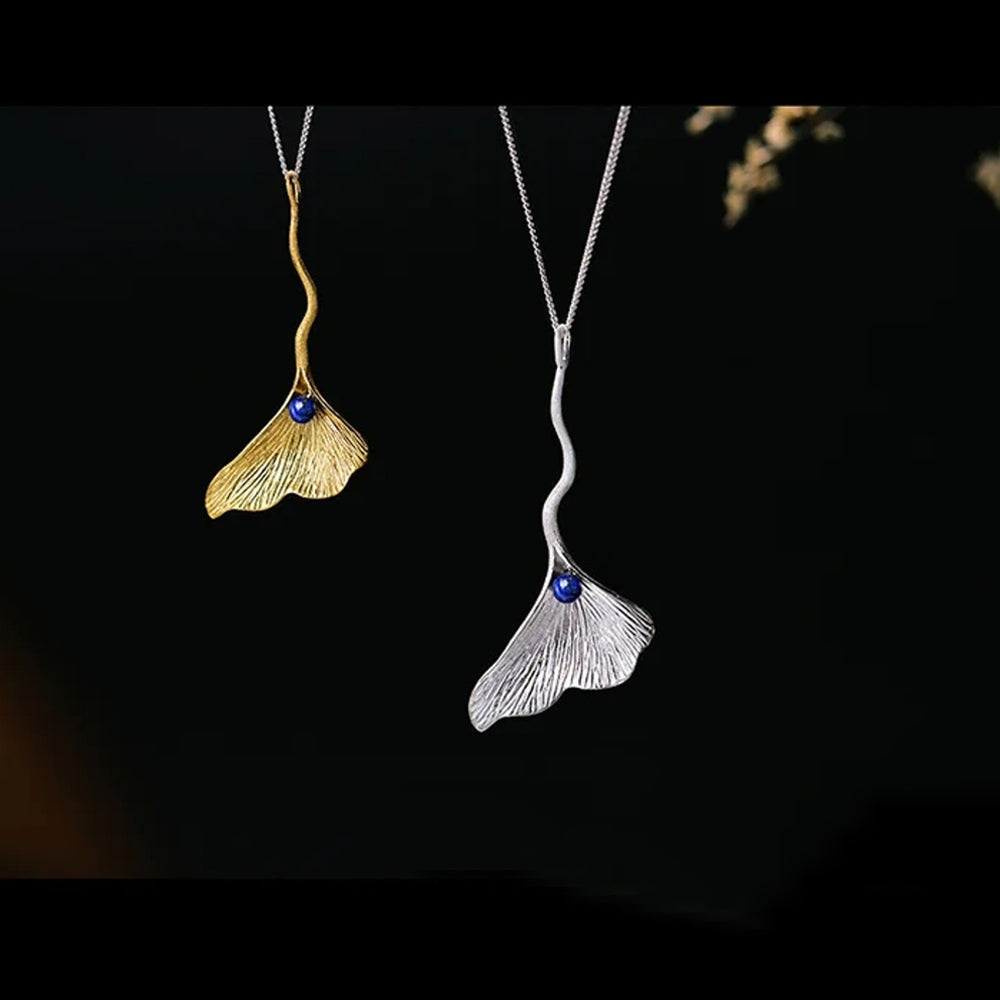 
                      
                        Ginkgo-Leaf-Pendant-By-Yonandole_1
                      
                    