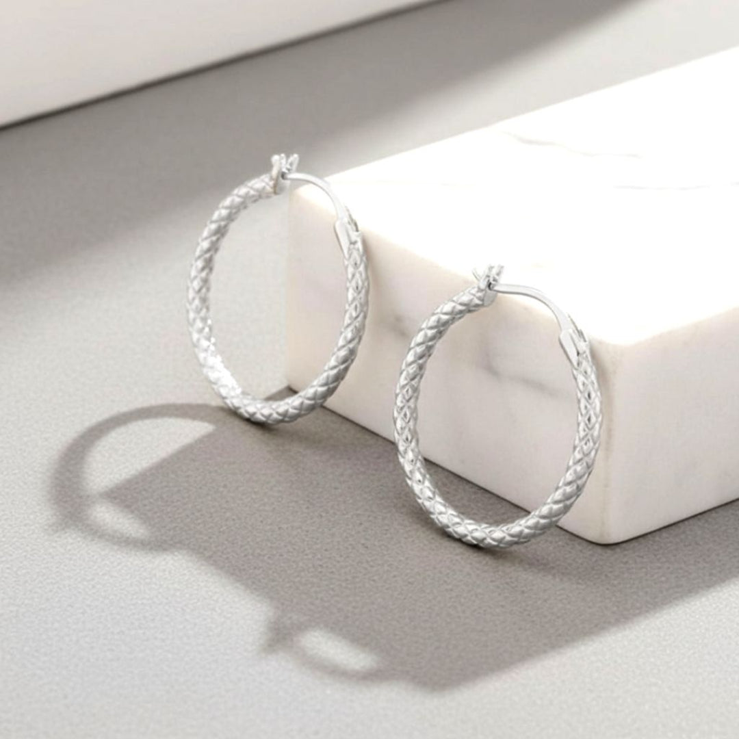 Hoops-With-Braid-Pattern-By-Yonandole_3