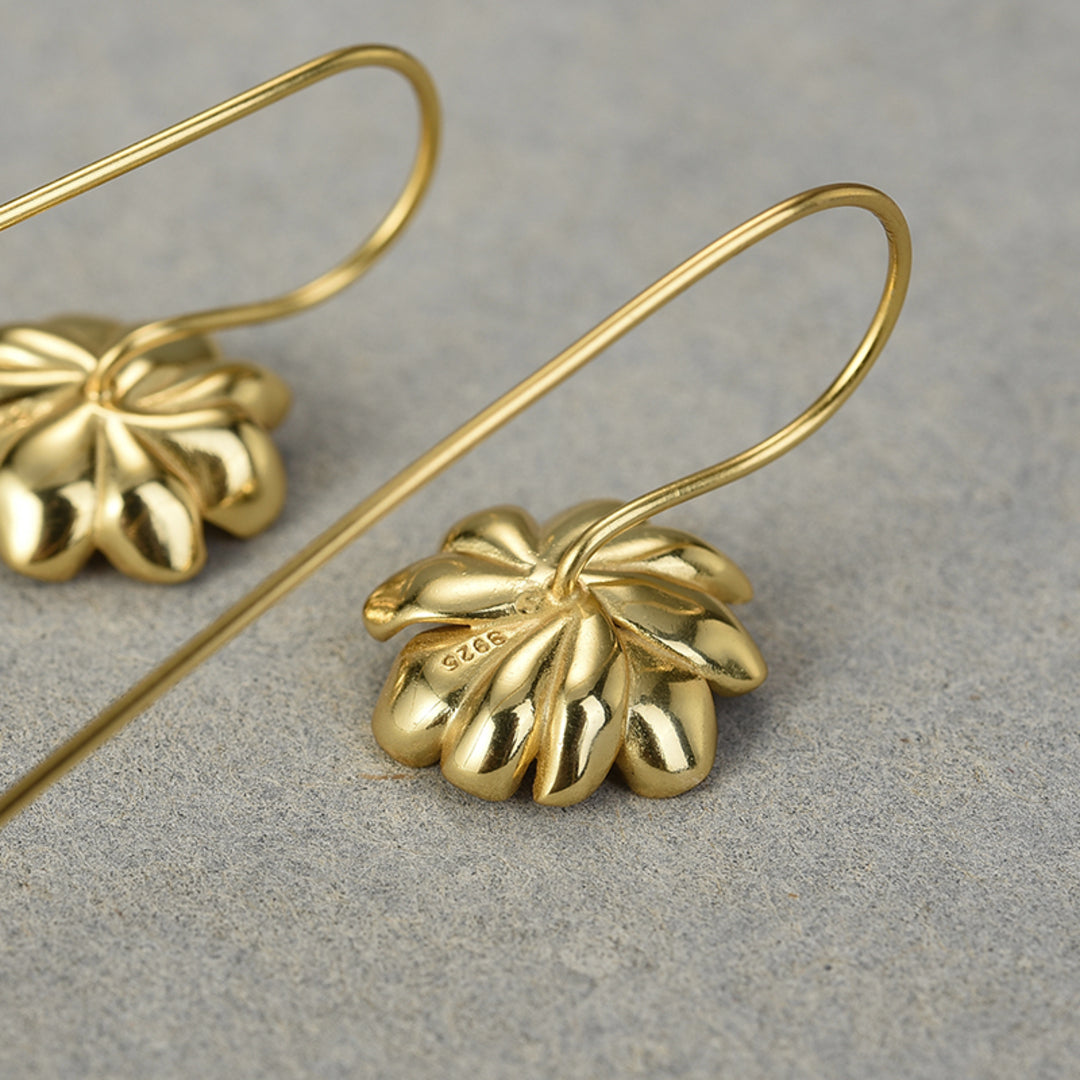 Jasmine-Wire-Earrings-By-Yonandole_8